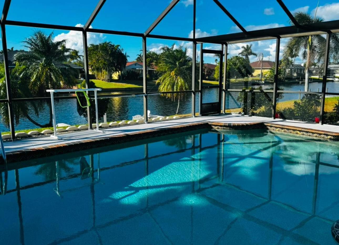 Hidden Secret Waterfront Retreat Villa Cape Coral Buitenkant foto